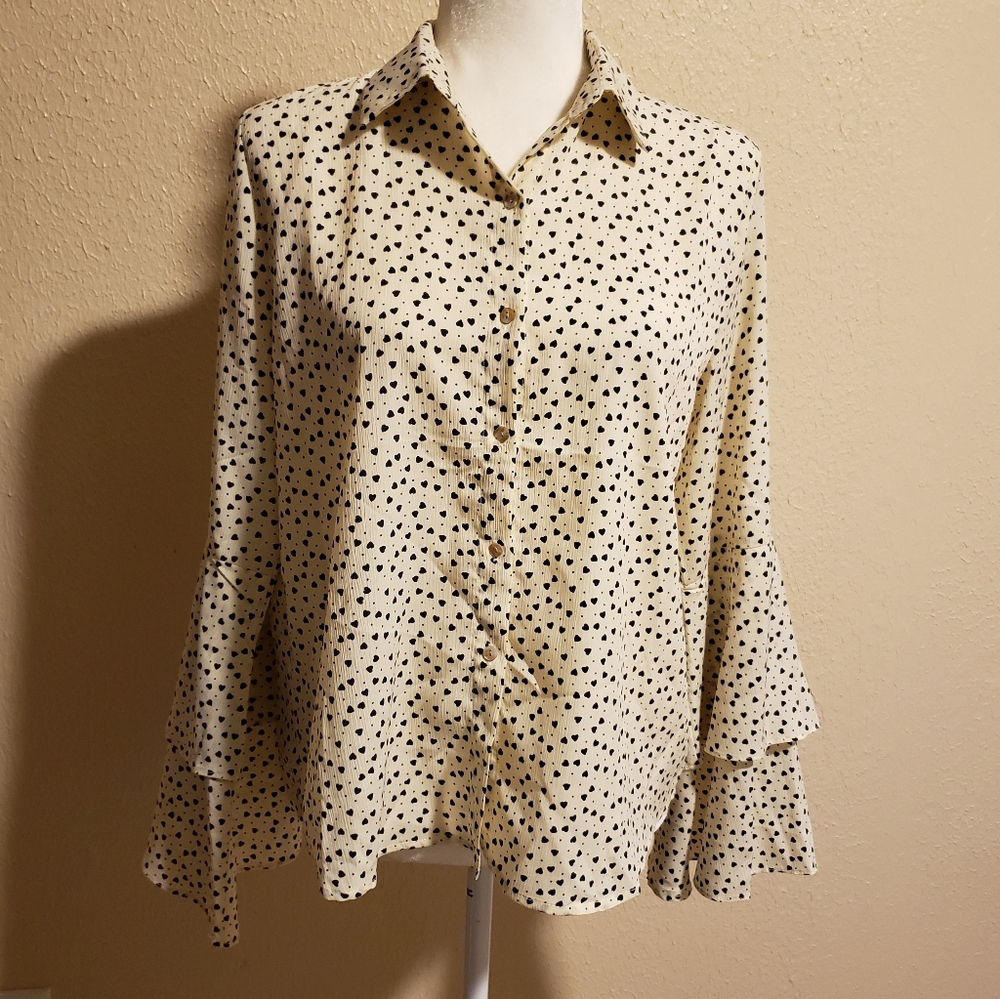 Retro & Icone Heart‎ Print Flare Sleeve Top Size L
